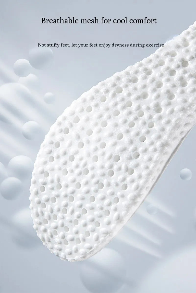 Soft sole sports shoes