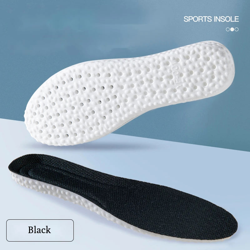 Soft sole sports shoes